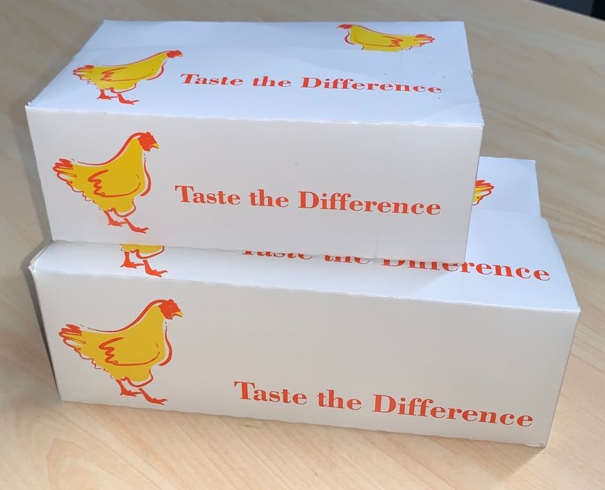 Hen Box Small - White With Chicken Printed 50x6P